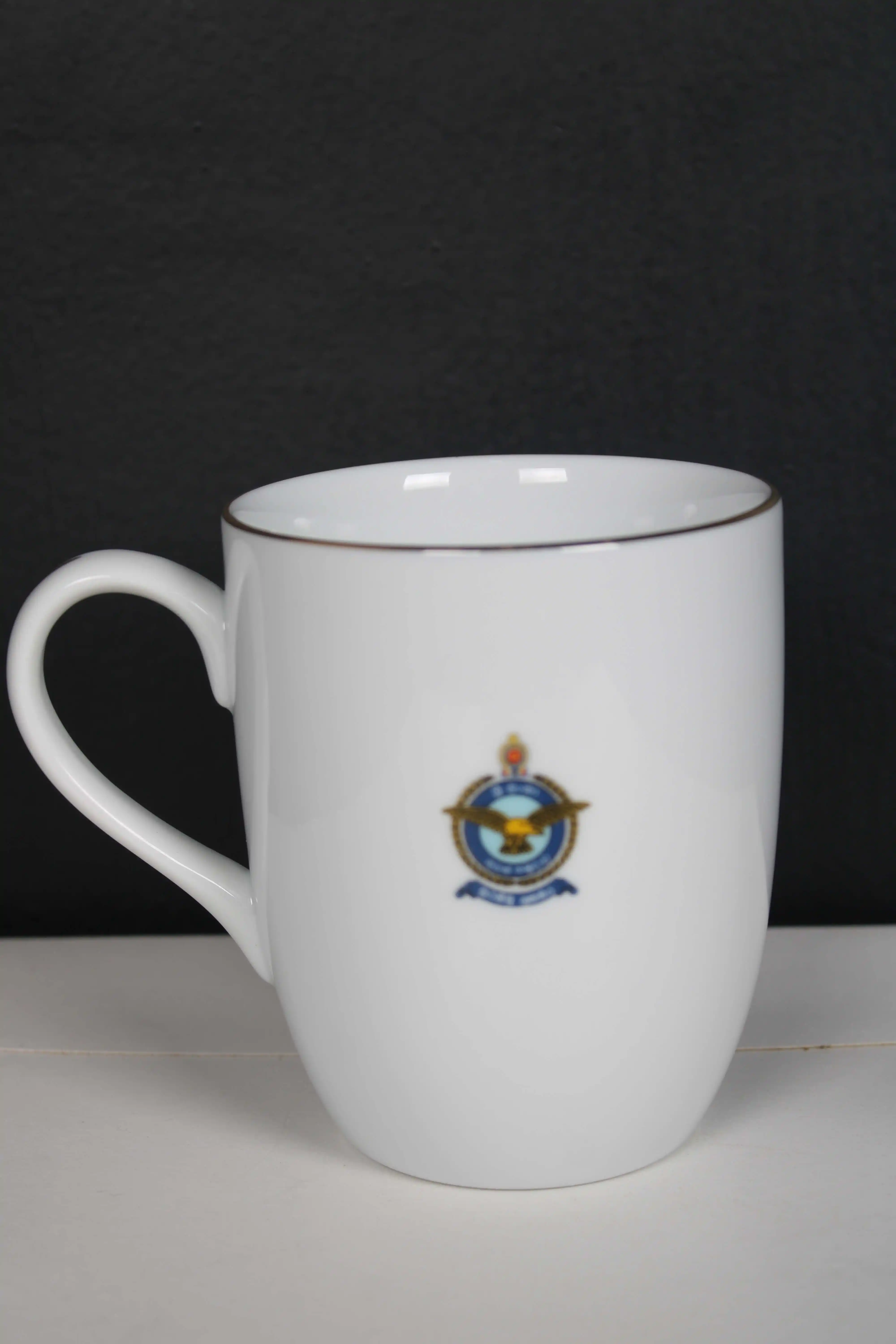 MUG WHITE LARGE
