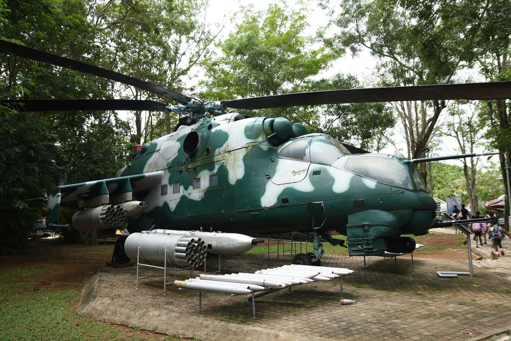 MI 24
