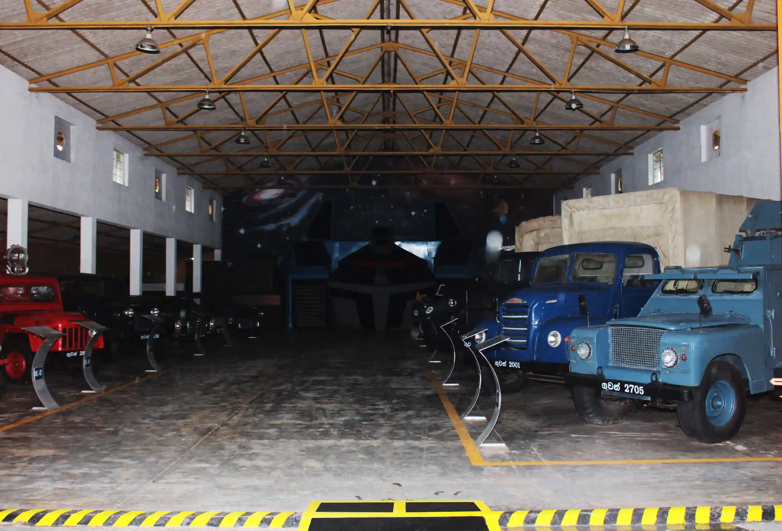 Hangar No.04